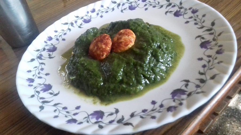 Paneer Pakode In Palak Gravy Recipe